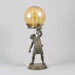 471525 Table lamp